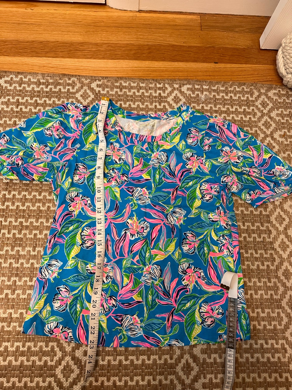 Lilly Pulitzer Rhett Top, Keep on Beleafing - Picture 4 of 6